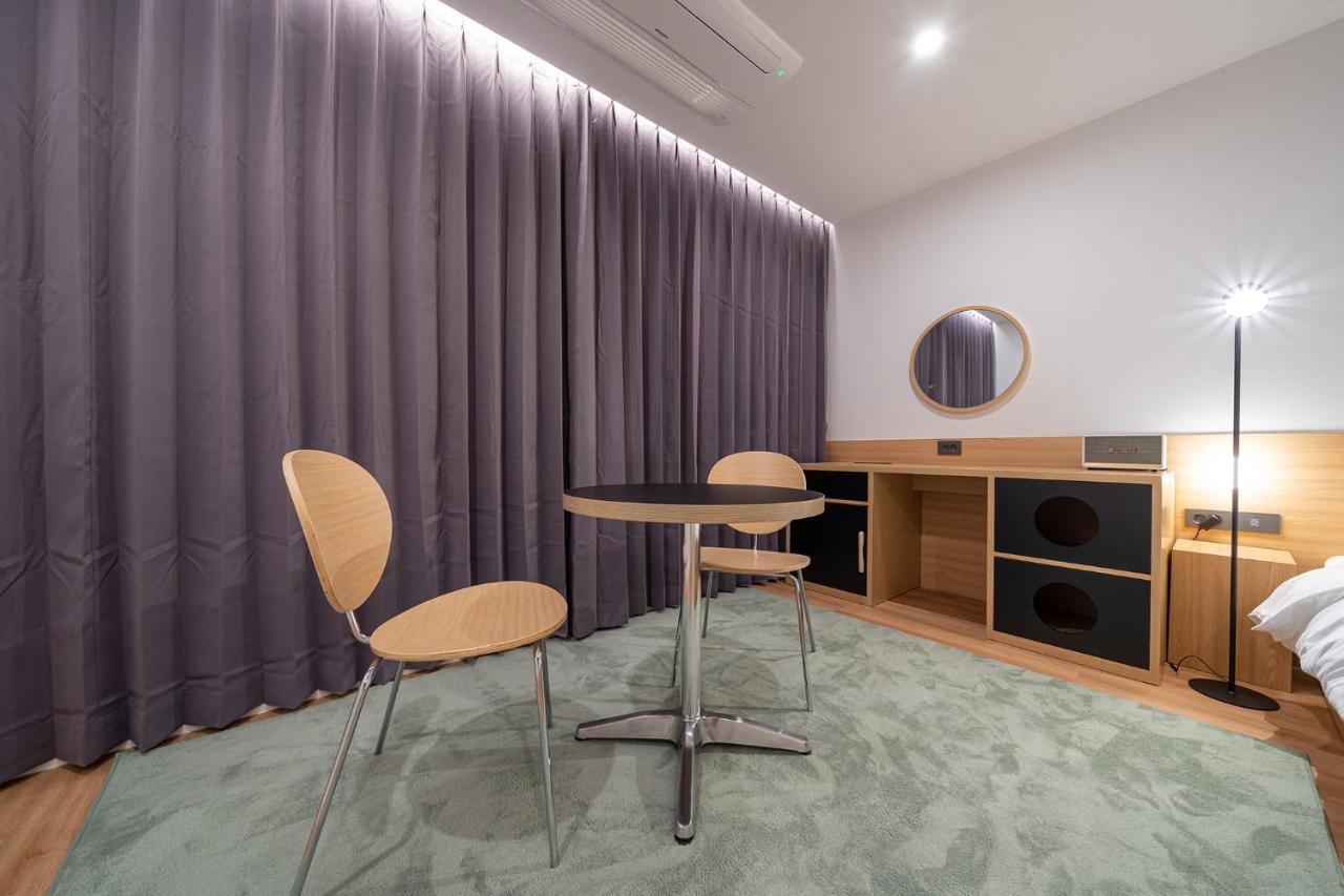 Aank Hotel Daejeon Yongjeon 2Nd Экстерьер фото